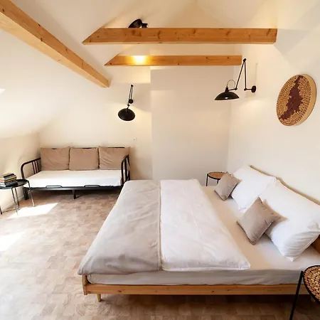 Dacicky 2 * 쿤타호라