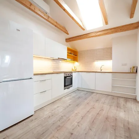 Appartement Dacicky 2 *