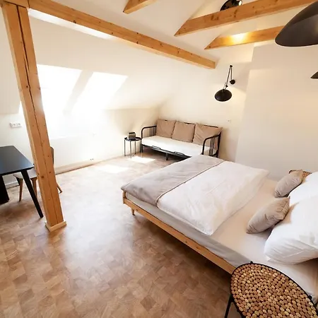 Dacicky 2 * 쿤타호라